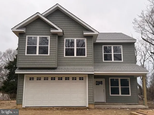 1447 S Mallard St, Clayton, NJ 08312