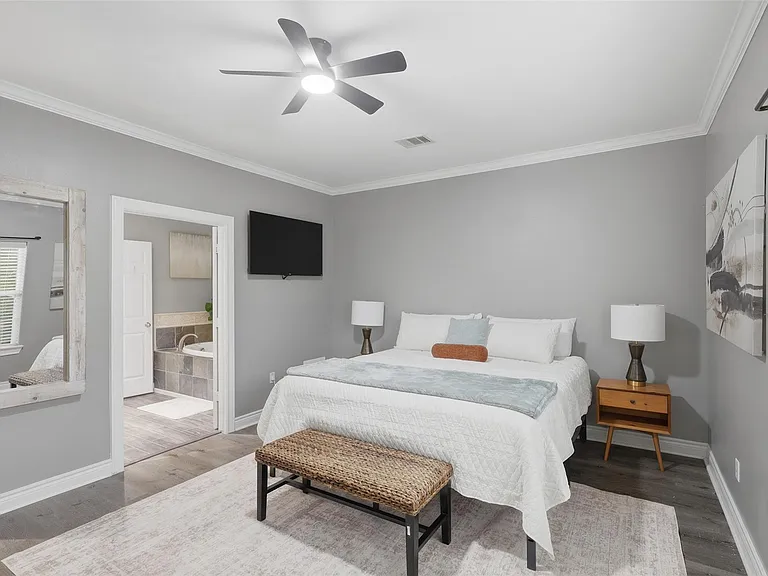 9003 Bayview Cove Dr — Photo 18