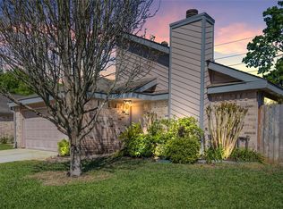 2334 Sunset Trl, Sugar Land, TX 77478