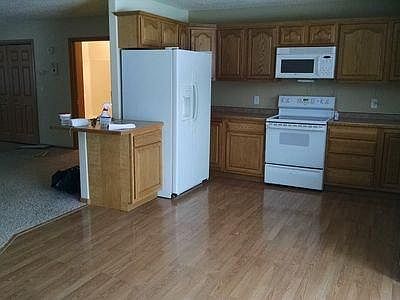2nd image of 582 Center Point Ct NW