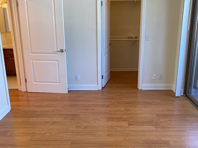 Walk In Closet