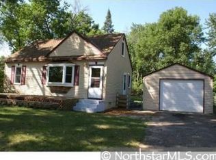 1 Inner Dr, Circle Pines, MN 55014