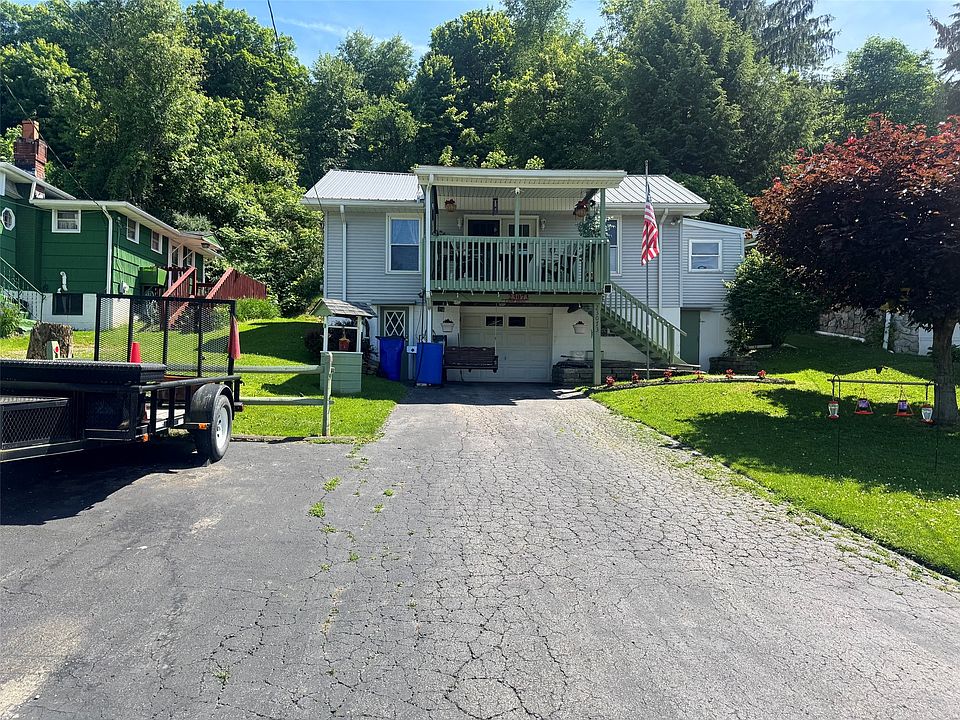 1st image of 23073 Mallard Ln