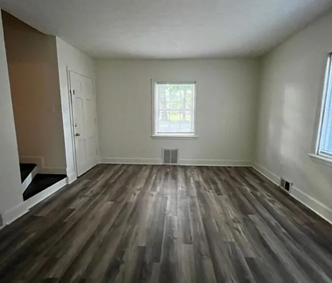 319 Lafayette Pkwy #A — Photo 13