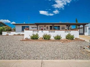 702 S Abrego Dr, Green Valley, AZ 85614