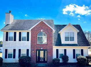 10728 Misty Meadows Ct, Hampton, GA 30228