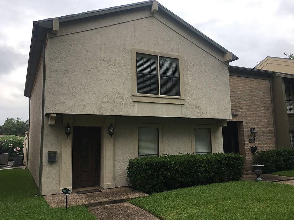 1st image of 133 Lake Shore Dr #133