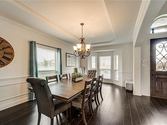 5th image of 7235 Laguna