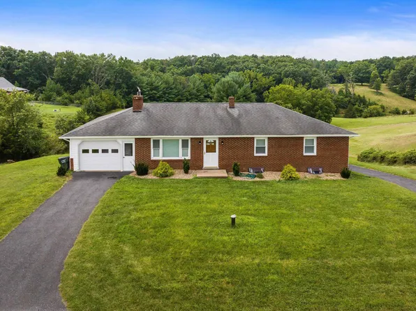 315 Balsley Rd, Staunton, VA 24401