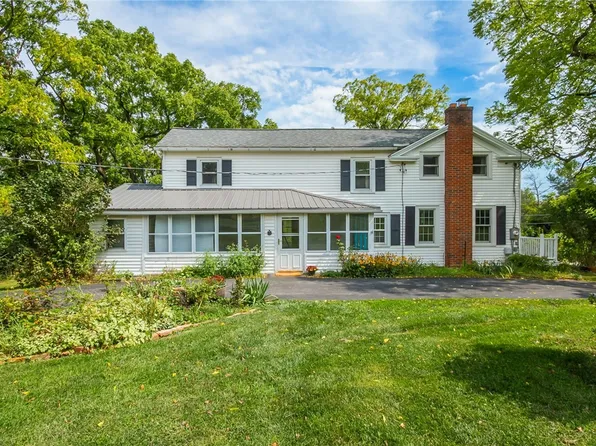 5142 County Road 16, Canandaigua, NY 14424