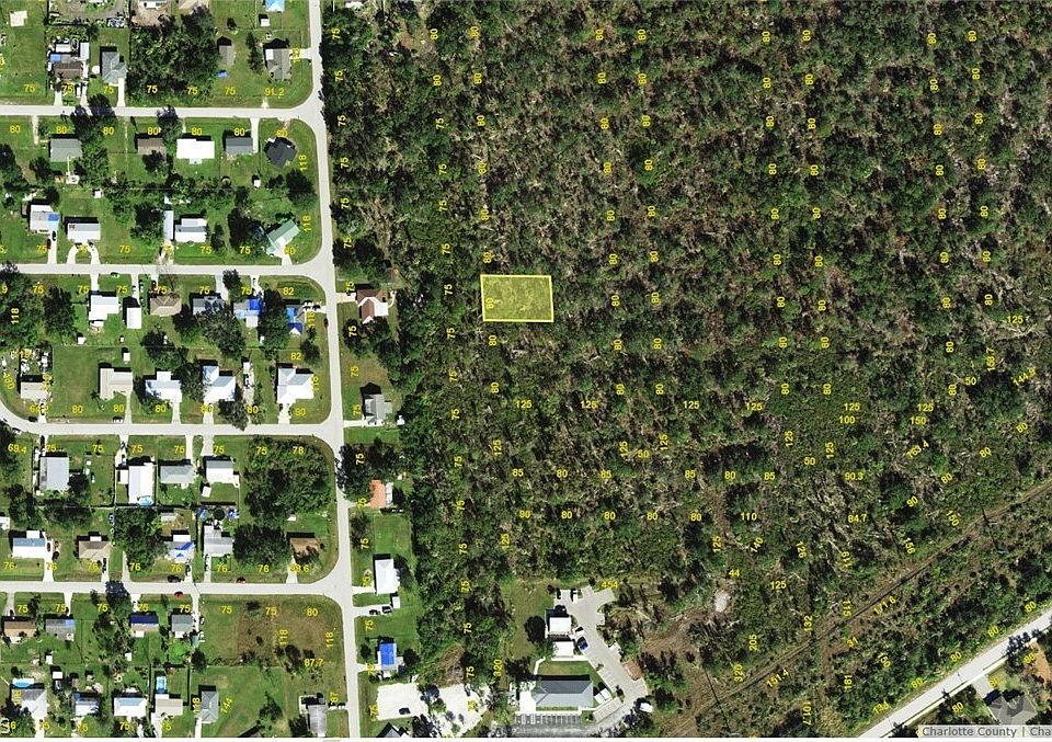 2nd image of 404 Orange Brook Ln