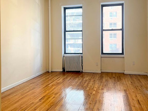 2nd image of 770 Amsterdam Ave APT 2S