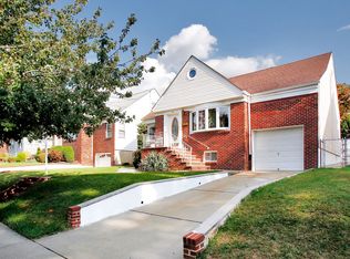 16 Hamilton Ave, Kearny, NJ 07032