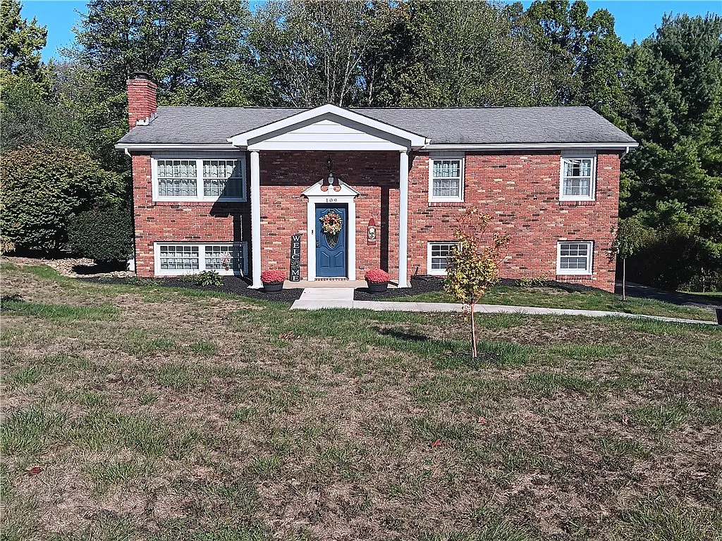 109 Redbud Dr photo 1
