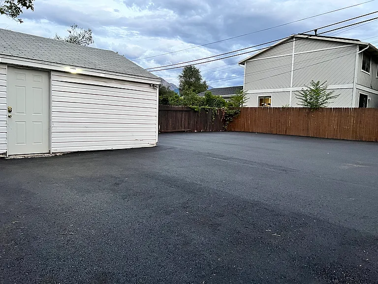 844 E 2700 S #B — Photo 9