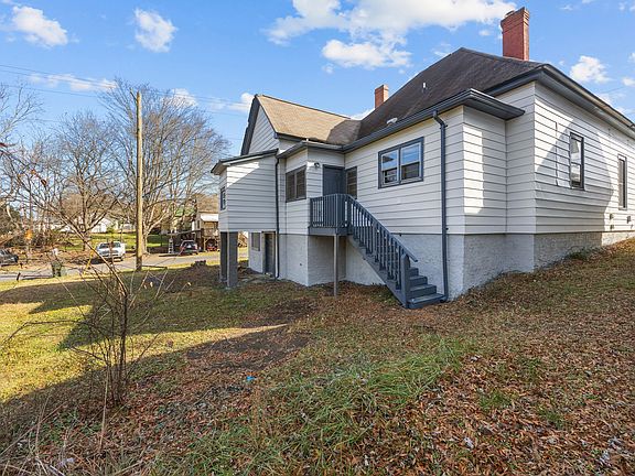 5th image of 600 S Carolina Ave