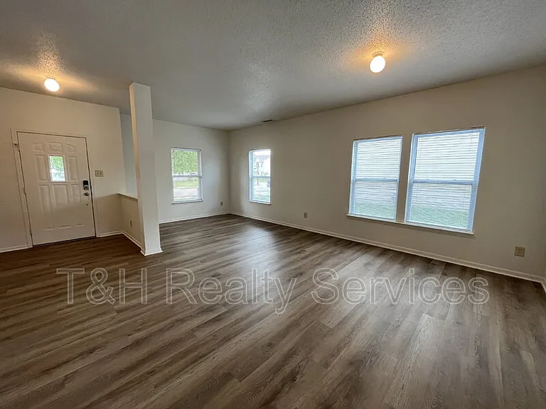 6146 Big Stone Dr — Photo 6