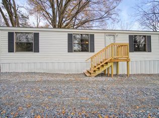 1124 Upper Valley Falls Rd, Boiling Springs, SC 29316