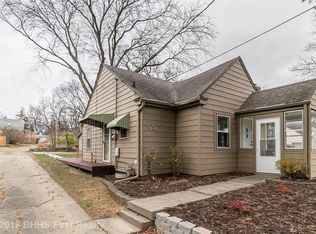 3939 Lincoln Place Dr, Des Moines, IA 50312