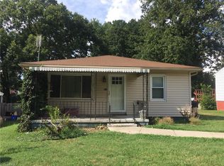 878 E Market St, Burlington, NC 27217