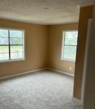 5th image of 1001 W Tilley St