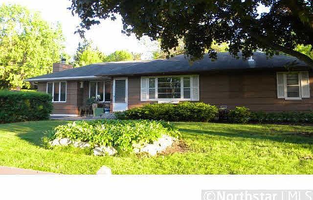 1st image of 394 Lark Avenue