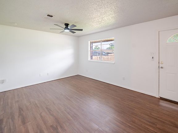 4th image of 6408 24th St