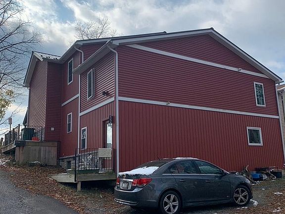 5th image of 323 E Pike St #327