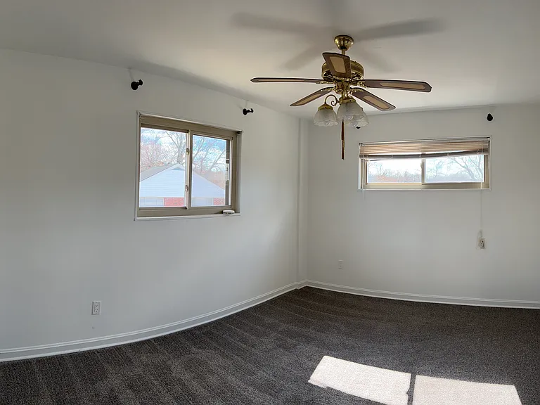 6509 Rolling Ridge Dr — Photo 7