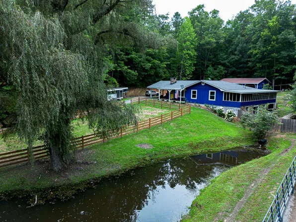 2593 Star Creek Rd, Morganton, GA 30560