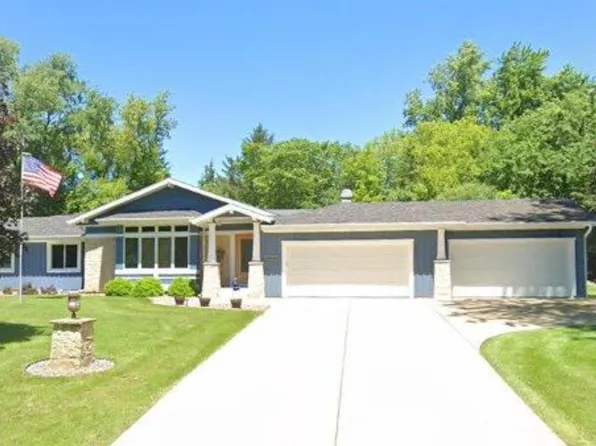 N70W39020 Foster DRIVE, Oconomowoc, WI 53066