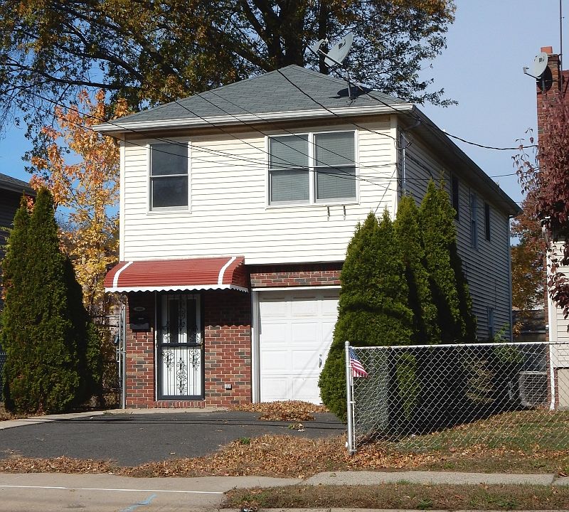 2nd image of 1006 Randolph Ave