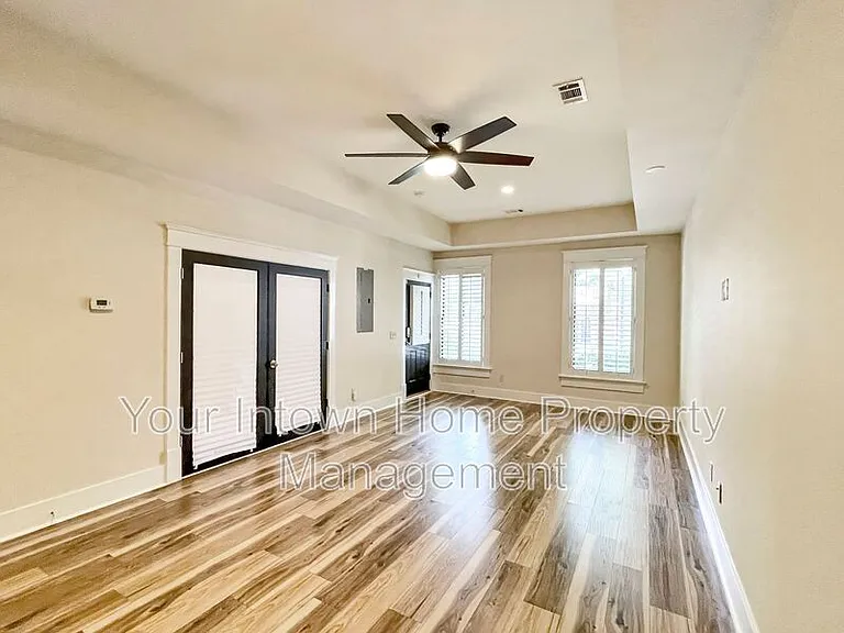 1867 Gordon Mnr NE — Photo 8