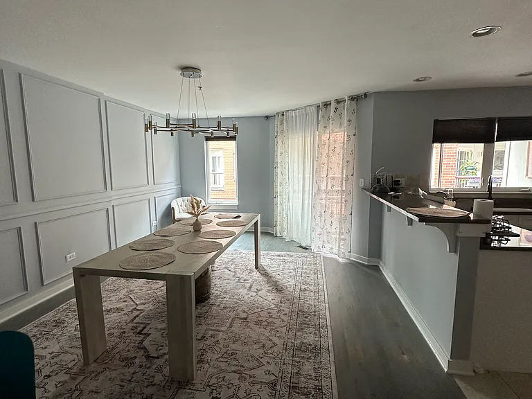 1124 E Prairie Ave — Photo 5