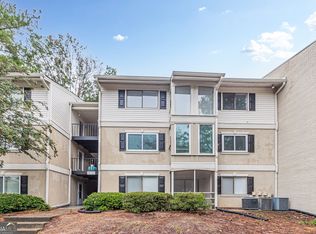 3008 Wingate Way, Sandy Springs, GA 30350