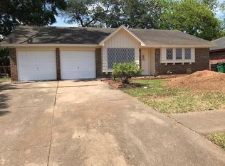 8323 Springtime Ln, Houston, TX 77075