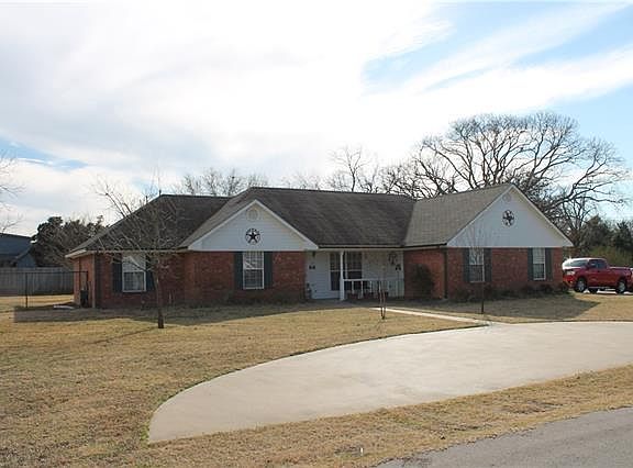 3rd image of 195 County Road 2501