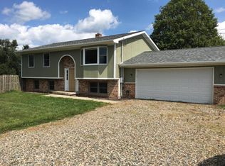 2313 S Perkey Rd, Charlotte, MI 48813