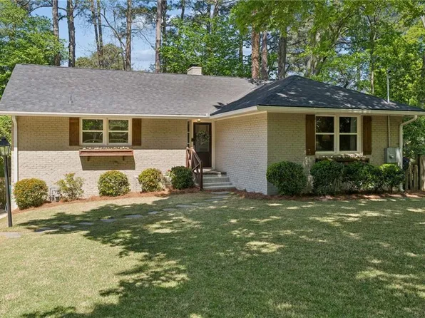 2304 Pembrook Pl NE, Atlanta, GA 30324