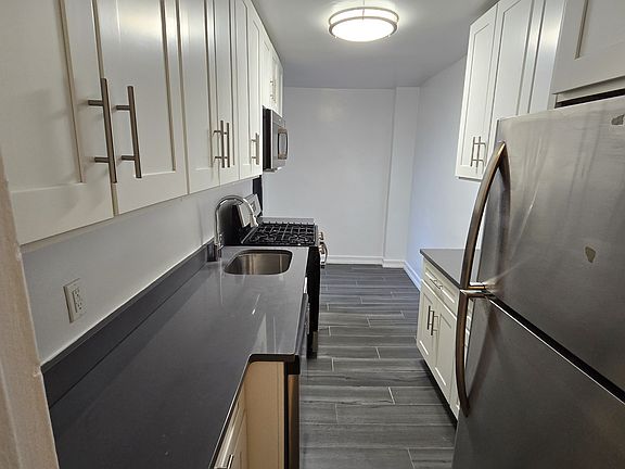 3rd image of 212-04 75th Ave #1O