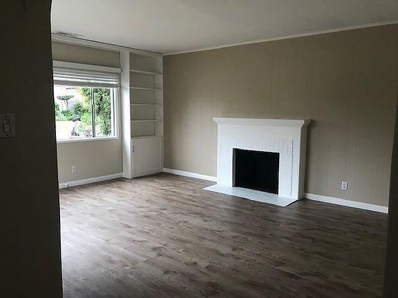 3rd image of 56 W 39th Ave