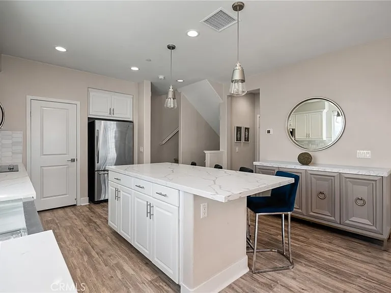 1811 S Mesa St — Photo 13
