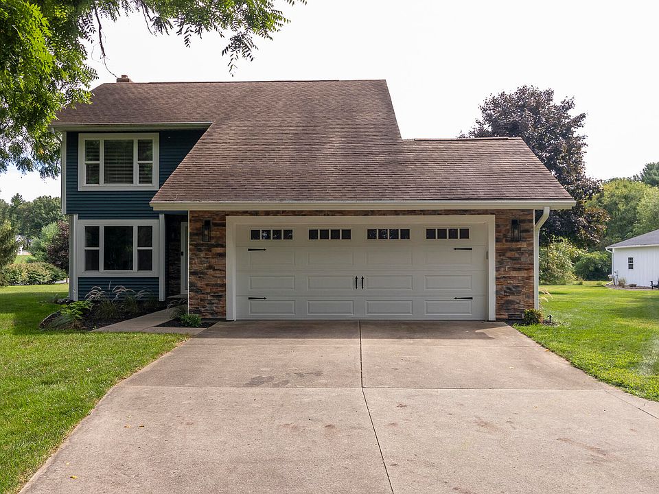 1st image of 10387 W L Ave
