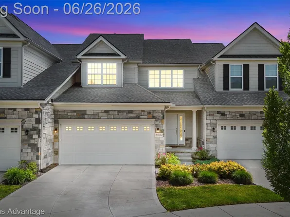 23822 Seminole Trl, Novi, MI 48375