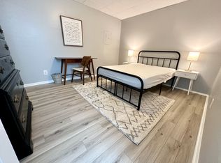 912 E Spring St #1A, New Albany, IN 47150