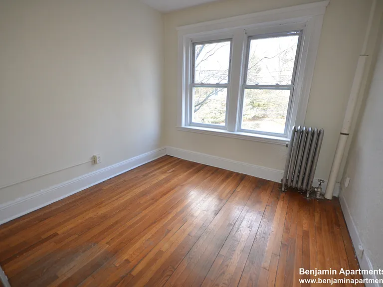 15 Egremont Rd #25 — Photo 4