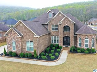 2014 Meadow Creek Cir, Owens Cross Roads, AL 35763