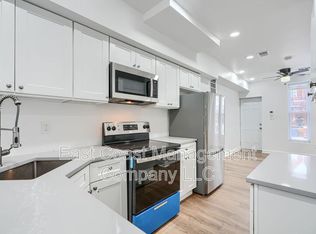 1153 Sargeant St, Baltimore, MD 21223