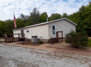 11828 Arenz Ln, Beardstown, IL 62618