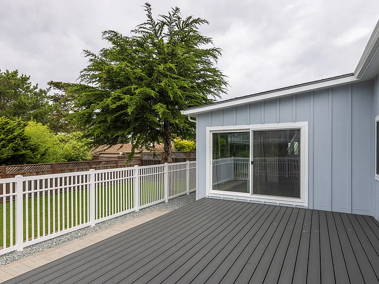 1182 Jewell Ave — Photo 20